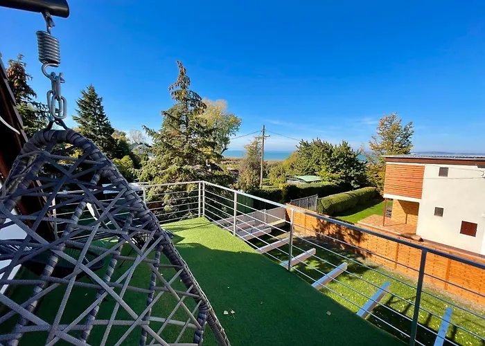 Felix House *